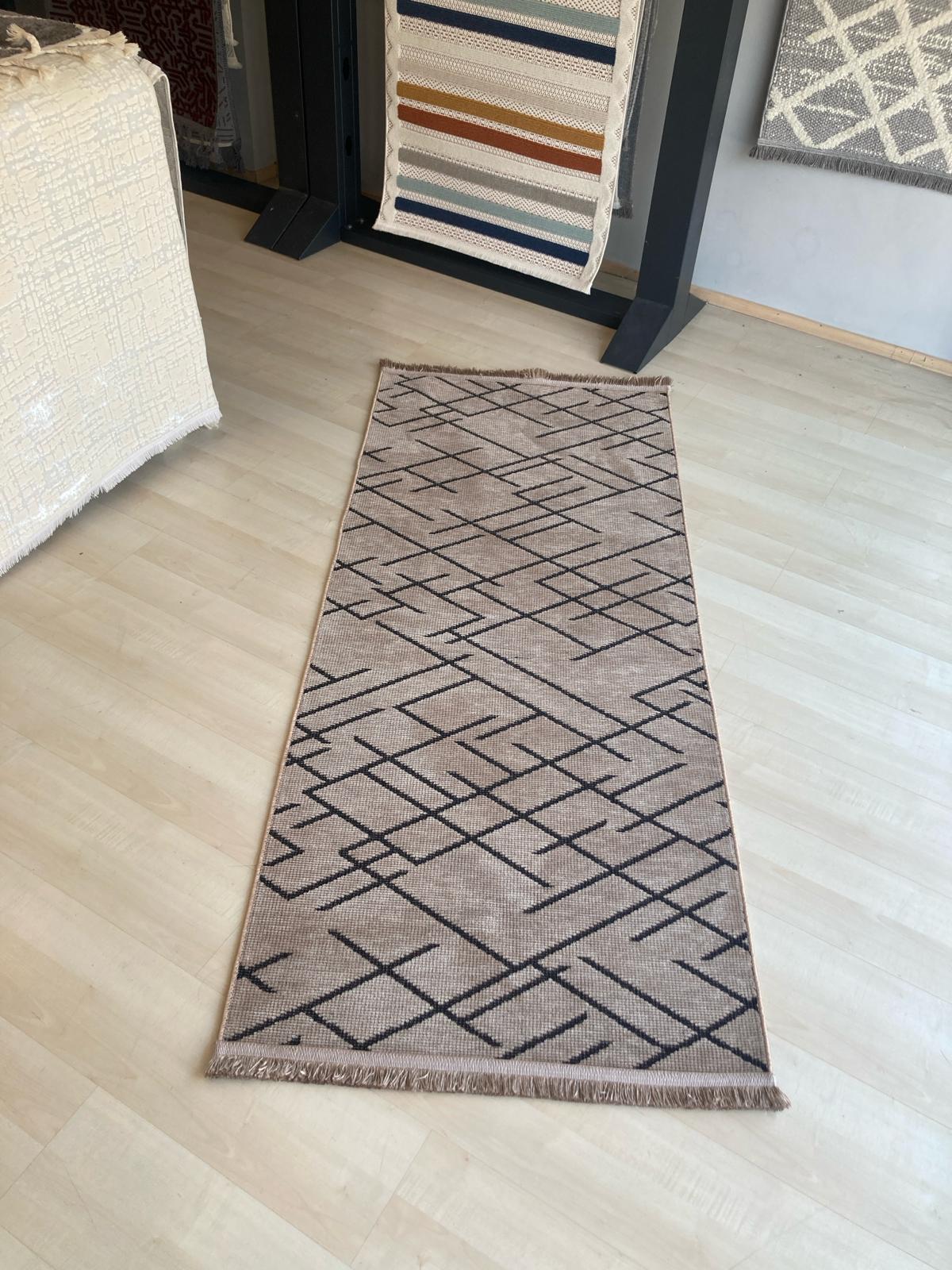 Vizon%20Çizgi%20Desenli%20Şönil%20Kilim