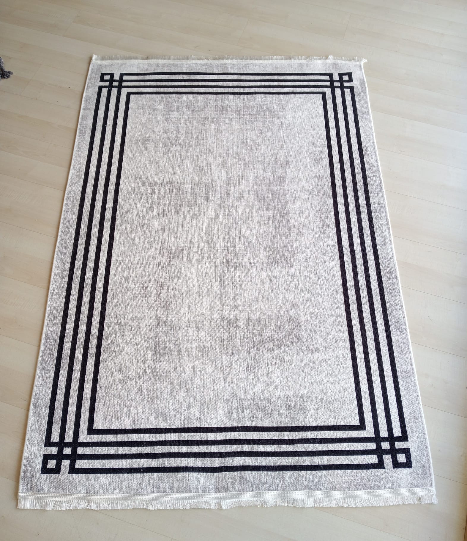 %20Gri%20Siyah%20Çizgili%20Crea%20Dijital%20Baskı%20Dokuma%20Kilim